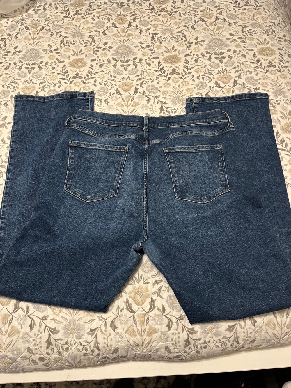 a.n.a High-Rise Vintage Boot Jeans in Dark Blue - Picture 3 of 4